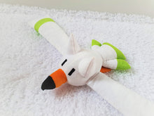 Load image into Gallery viewer, Custom Wingull the bird plush