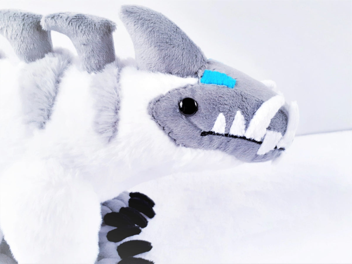 Handmade custom Snow Stalker plush – AnnushkaToys Custom plush