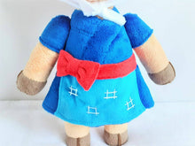 Load image into Gallery viewer, Custom Daisy Mae the pig plush