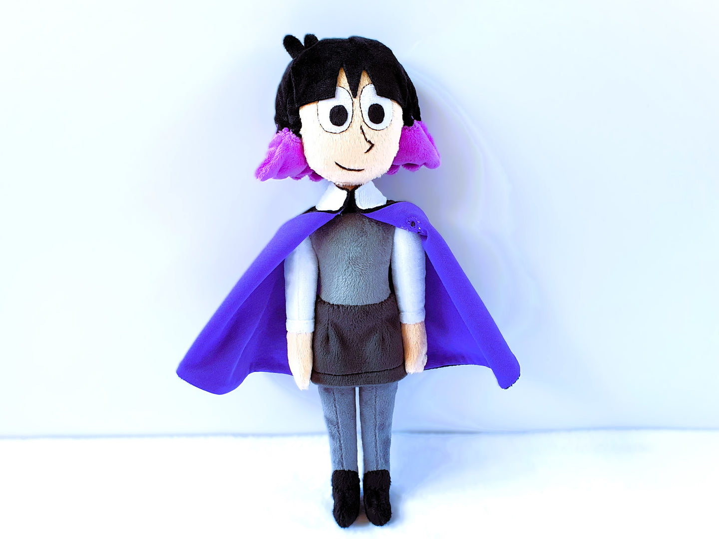 Handmade custom Kaisa plush from Hilda