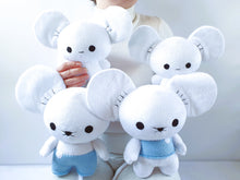 Load image into Gallery viewer, Custom family of 4 Mausehold plushies
