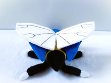 Load image into Gallery viewer, Custom Vikavolt plush and evolution
