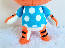 Load image into Gallery viewer, Handmade Rowan the tiger plush
