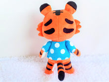 Load image into Gallery viewer, Handmade Rowan the tiger plush
