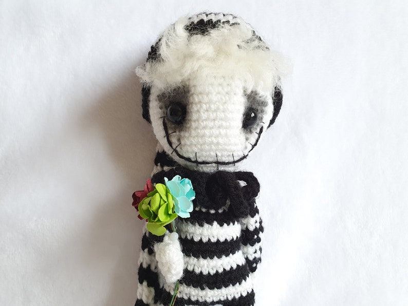 Crochet zombie toy